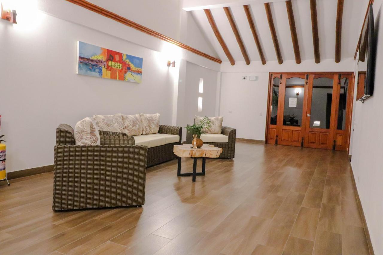 וילה דה לייבה Hotel Las Palmas מראה חיצוני תמונה